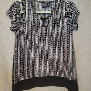 Rafaella Women's Medium Short Sleeve Blouse